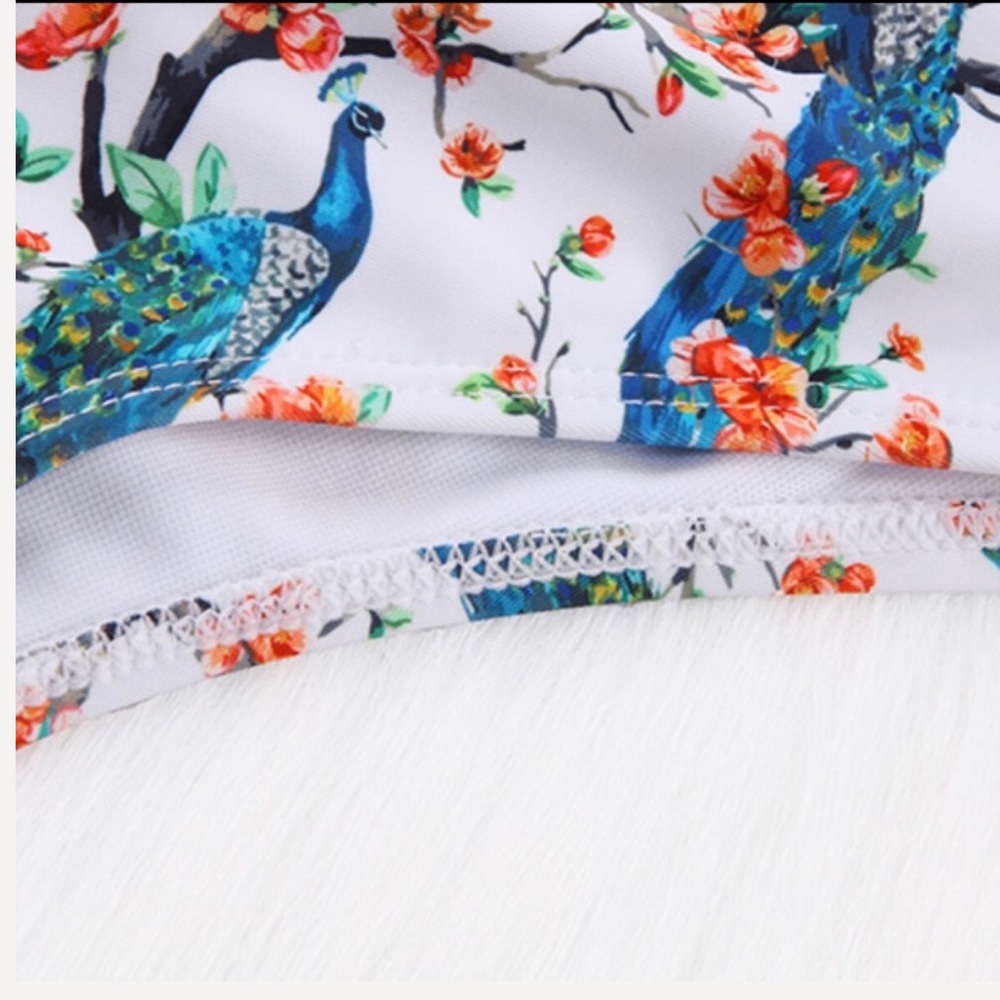 Floral peacock print sexy one piece swimsuit - Picture 6 of 8